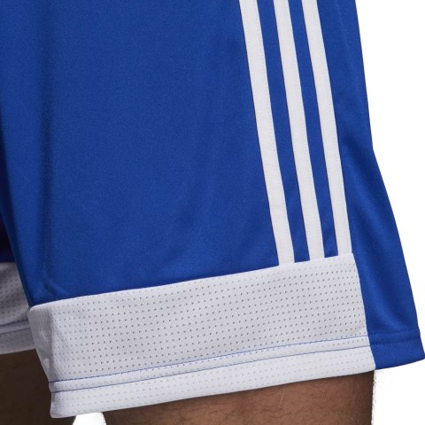 Spodenki dla dzieci adidas Tastigo 19 Shorts JUNIOR niebieskie DP3682/DP3686 Spodenki dla dzieci adidas Tastigo 19 Shorts JUNIOR niebieskie DP3682/DP3686
