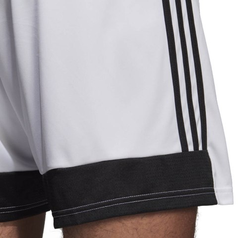 Spodenki męskie adidas Tastigo 19 Shorts białe DP3247 Spodenki męskie adidas Tastigo 19 Shorts białe DP3247